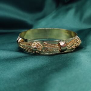 Bracelet papillons larges simple -Or 18k