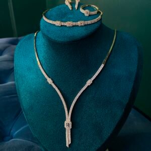 Parure ornée complète - Or 18k, 20.12g