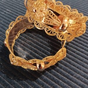 bracelet gros papillons, fleurs festons, 37g
